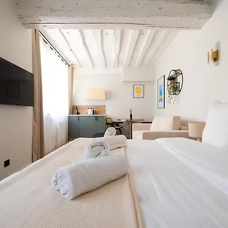 Cosy With Prime Location, Le Marais Appartamento Parigi